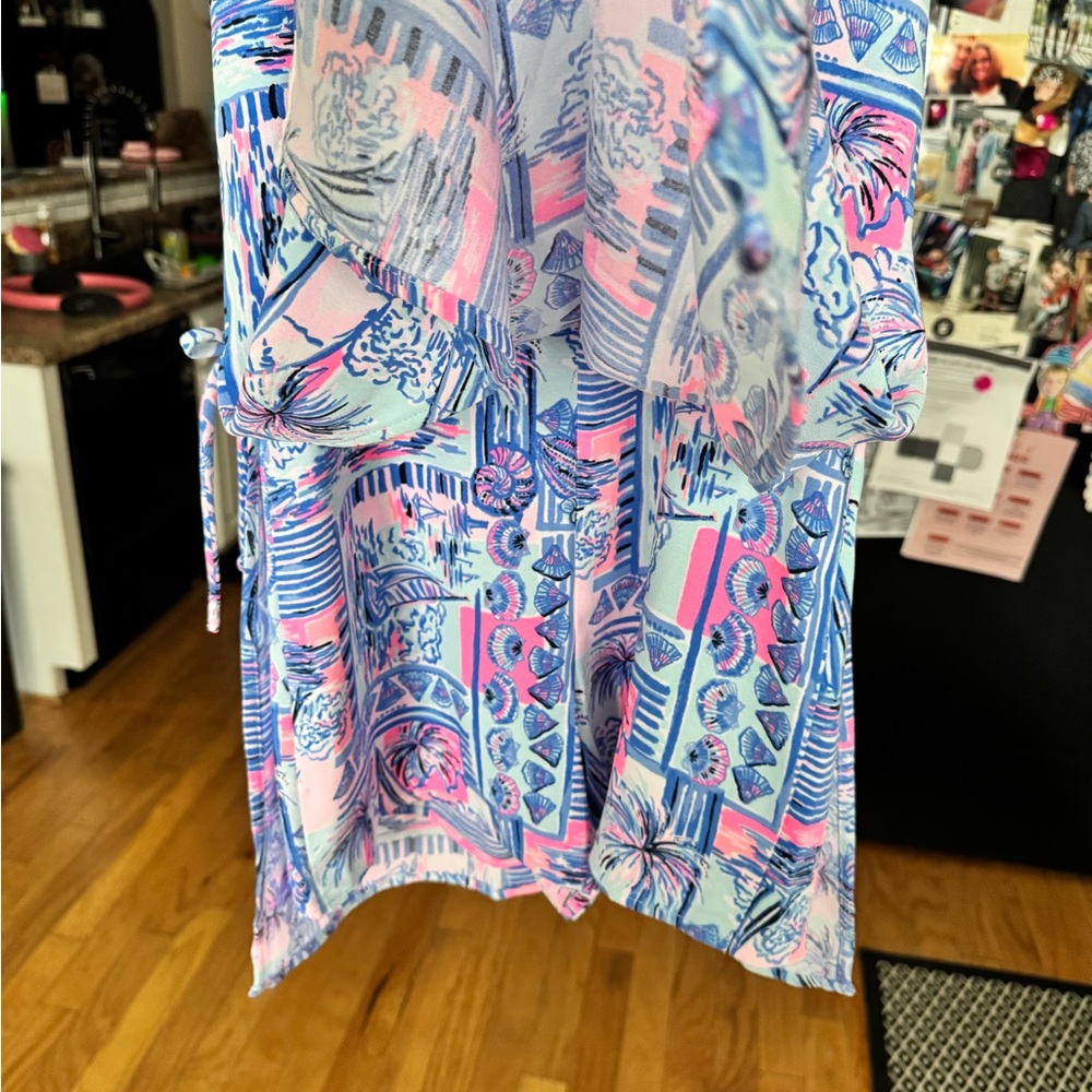 Lilly Pulitzer Tropical Print romper size 4(women's) - Picture 2 of 3